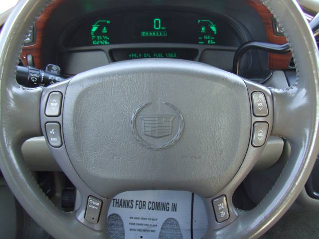 2002 Cadillac Deville Base