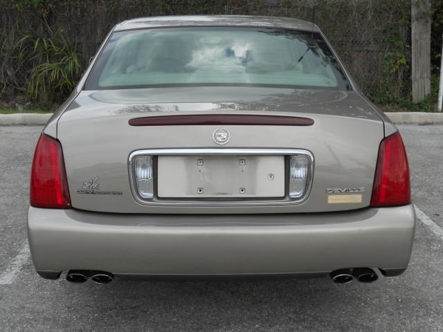 2003 Cadillac Deville Base