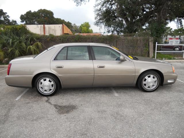 2003 Cadillac Deville Base