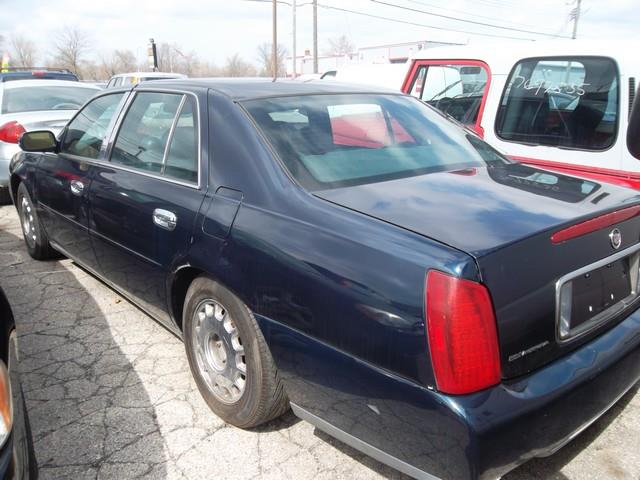 2003 Cadillac Deville Base