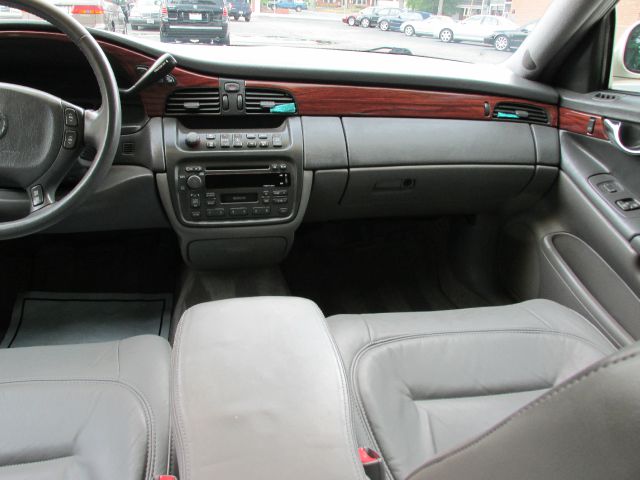 2003 Cadillac Deville GLS V6 Premium