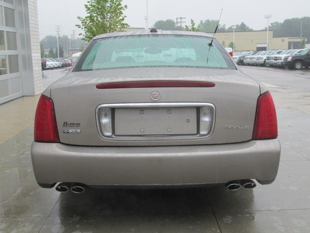 2004 Cadillac Deville Unknown