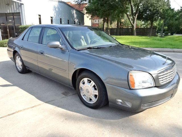 2004 Cadillac Deville Reg Cab 165 WB 84 CA XL 4WD