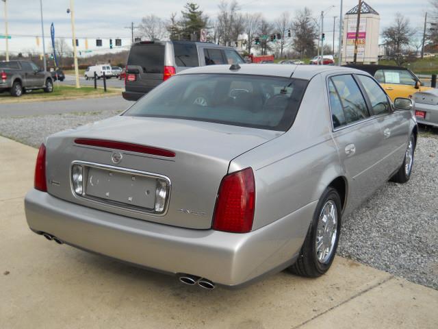 2004 Cadillac Deville 4WD Ext Cab LT