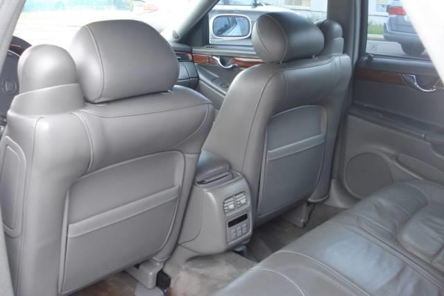 2005 Cadillac Deville Unknown