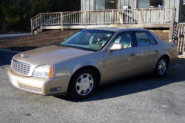 2005 Cadillac Deville Base