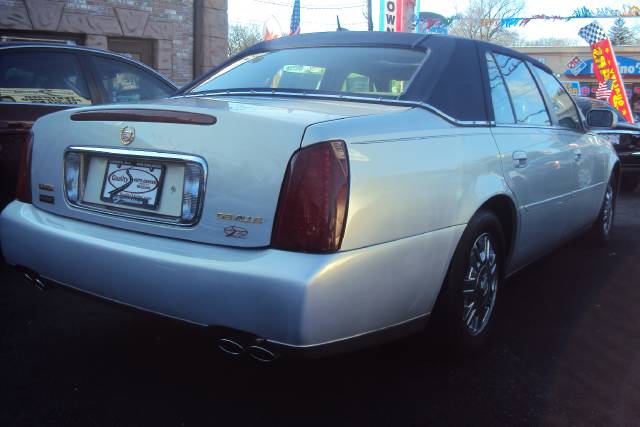 2005 Cadillac Deville Base