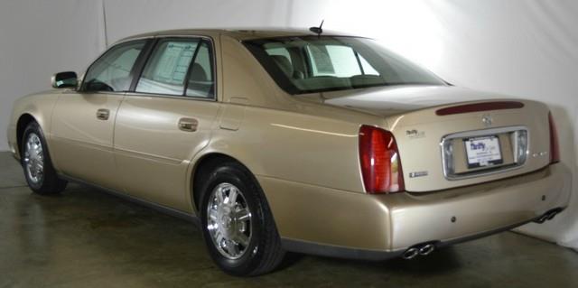 2005 Cadillac Deville Base