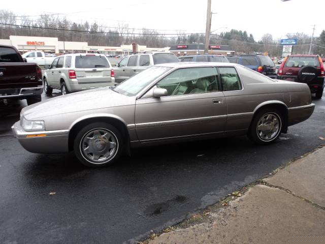 1999 Cadillac Eldorado Base