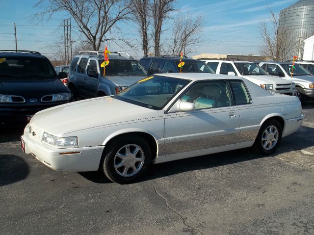 1999 Cadillac Eldorado 5DR 7-pass VAN I4 FWD