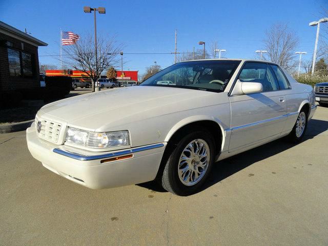 1999 Cadillac Eldorado 5DR 7-pass VAN I4 FWD