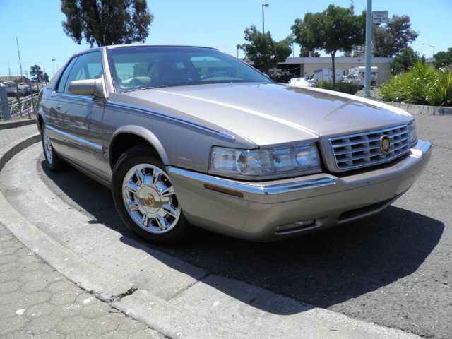 1999 Cadillac Eldorado Base