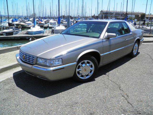 1999 Cadillac Eldorado Base