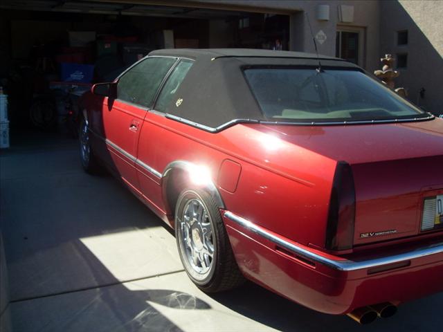 1999 Cadillac Eldorado Grand Touring AWD SUV