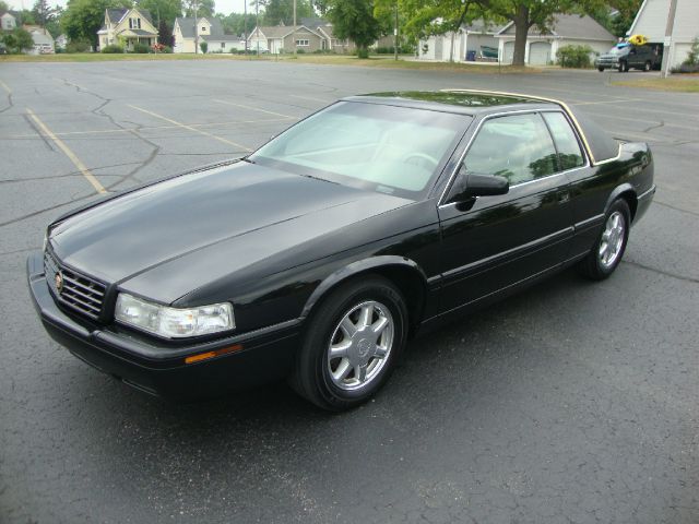 2000 Cadillac Eldorado 5DR 7-pass VAN I4 FWD