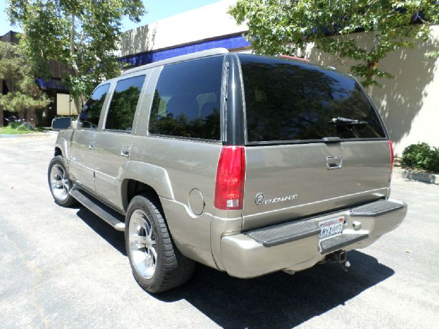 1999 Cadillac Escalade Ram 3500 Diesel 2-WD