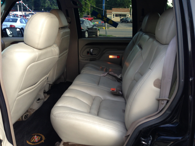 1999 Cadillac Escalade Ram 3500 Diesel 2-WD