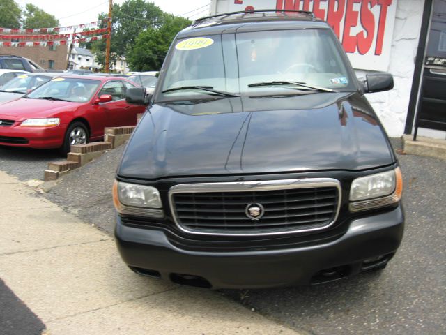 1999 Cadillac Escalade Ram 3500 Diesel 2-WD