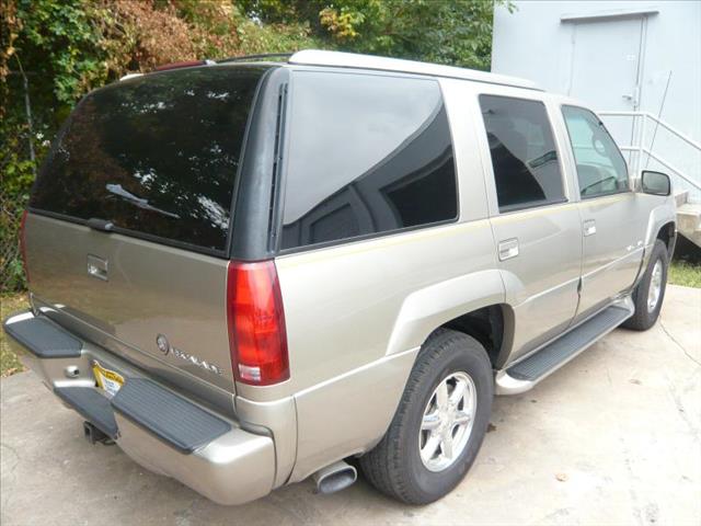 1999 Cadillac Escalade Unknown