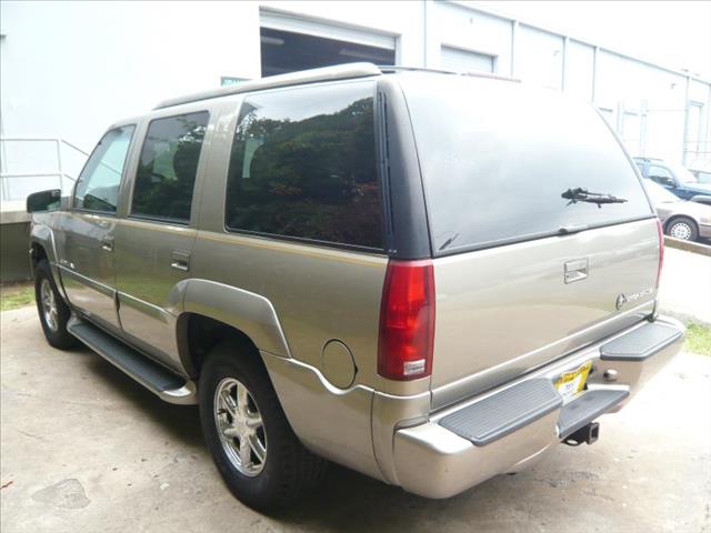 1999 Cadillac Escalade Unknown