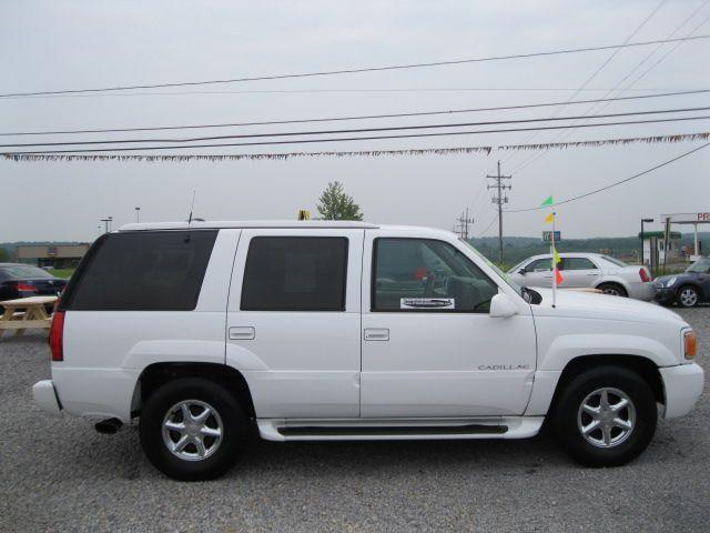 2000 Cadillac Escalade Ram 3500 Diesel 2-WD