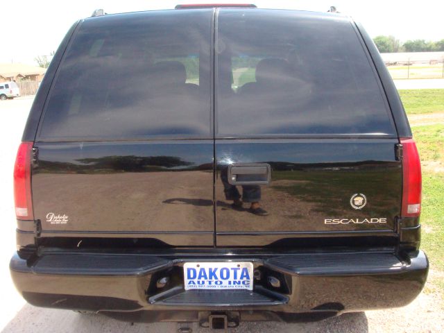 2000 Cadillac Escalade Ram 3500 Diesel 2-WD