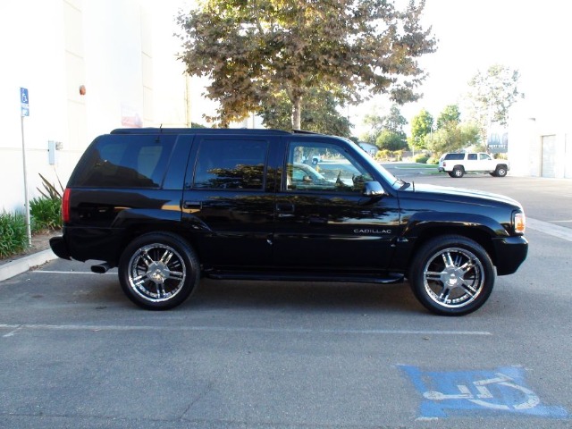 2000 Cadillac Escalade Ram 3500 Diesel 2-WD