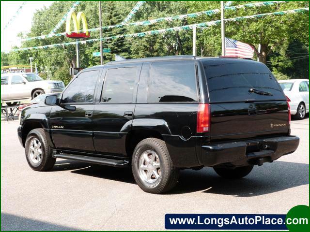 2000 Cadillac Escalade Unknown