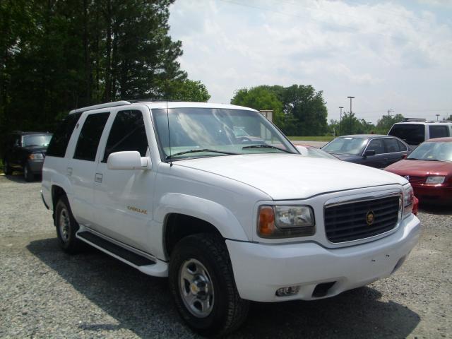 2000 Cadillac Escalade Ram 3500 Diesel 2-WD