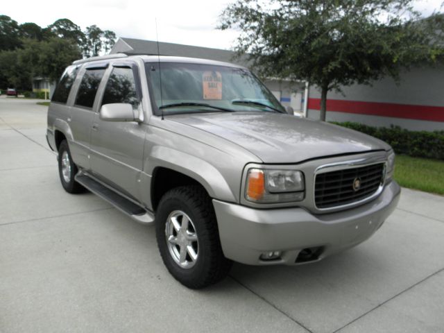 2000 Cadillac Escalade Ram 3500 Diesel 2-WD