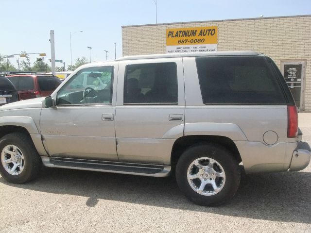 2000 Cadillac Escalade MOON DVD 3rdrow