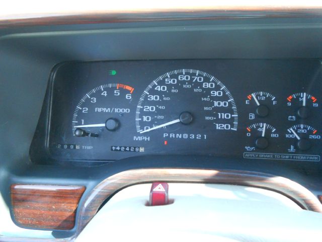 2000 Cadillac Escalade Unknown