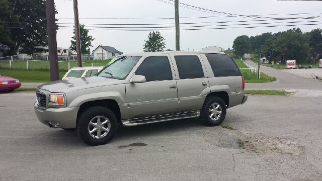 2000 Cadillac Escalade Ram 3500 Diesel 2-WD