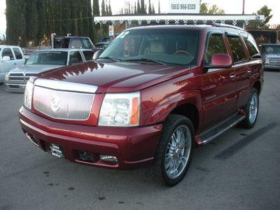 2002 Cadillac Escalade Base