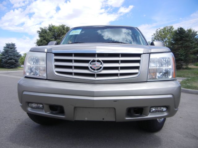 2002 Cadillac Escalade EX - DUAL Power Doors