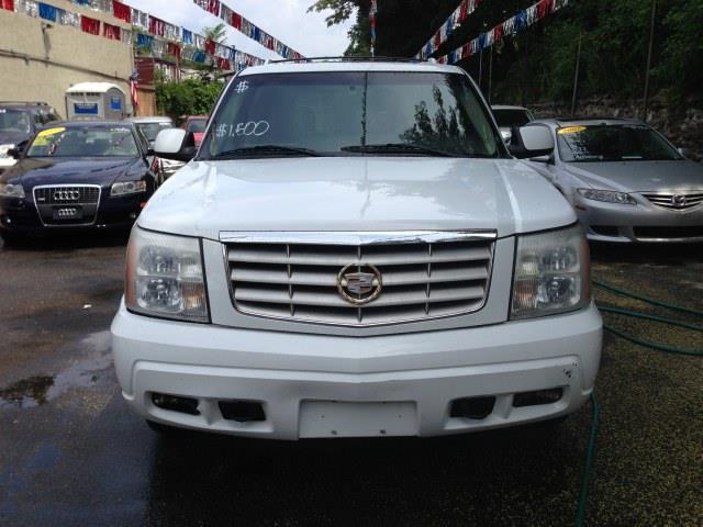 2002 Cadillac Escalade GT Premium 2-doors