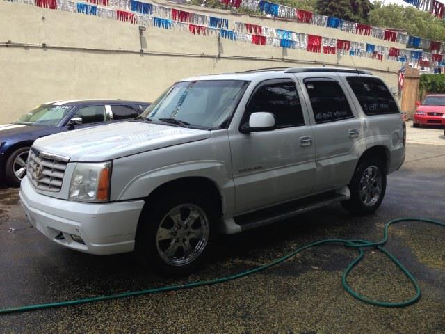 2002 Cadillac Escalade GT Premium 2-doors