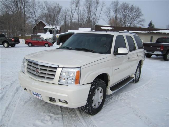 2002 Cadillac Escalade Unknown