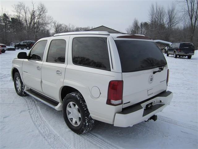 2002 Cadillac Escalade Unknown