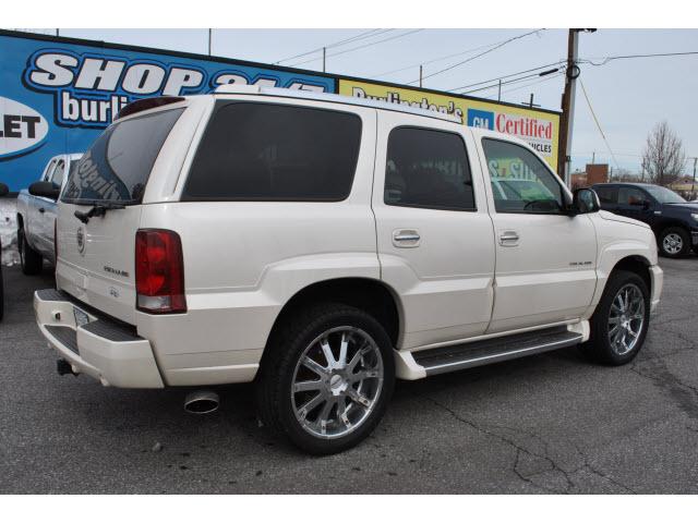 2002 Cadillac Escalade XLE AWD Van