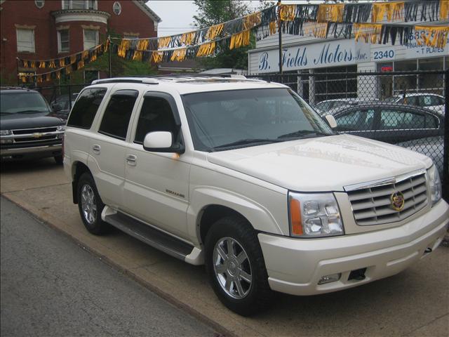 2002 Cadillac Escalade Unknown