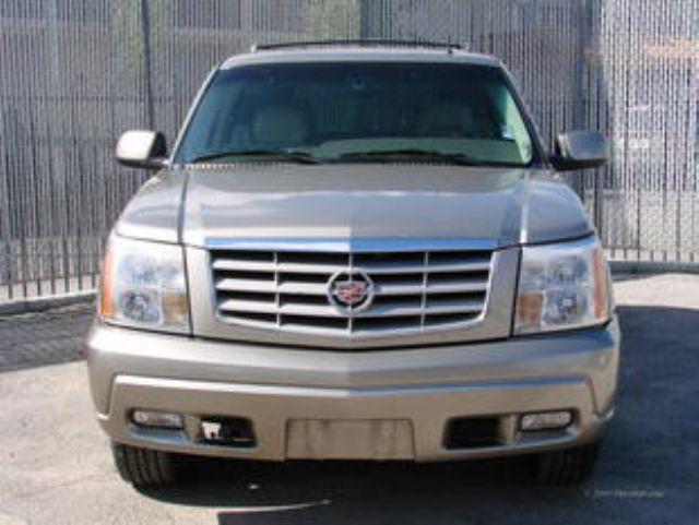 2002 Cadillac Escalade Unknown