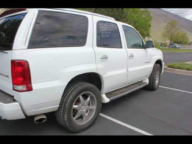 2002 Cadillac Escalade EX - DUAL Power Doors