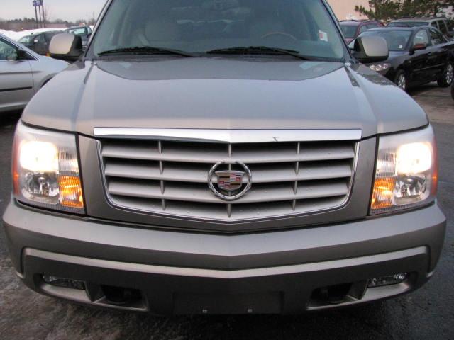 2002 Cadillac Escalade EX - DUAL Power Doors