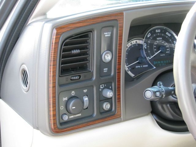 2002 Cadillac Escalade EX - DUAL Power Doors