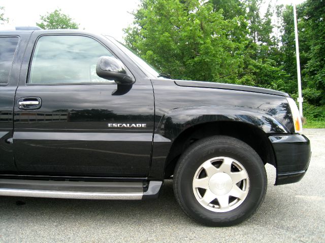 2002 Cadillac Escalade EX - DUAL Power Doors