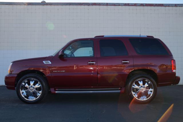 2002 Cadillac Escalade EX - DUAL Power Doors