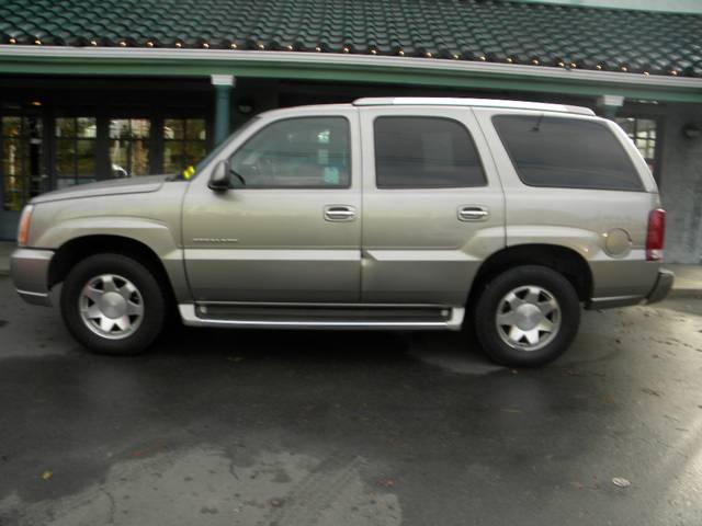 2002 Cadillac Escalade Unknown