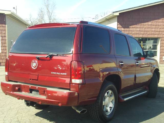 2002 Cadillac Escalade Unknown