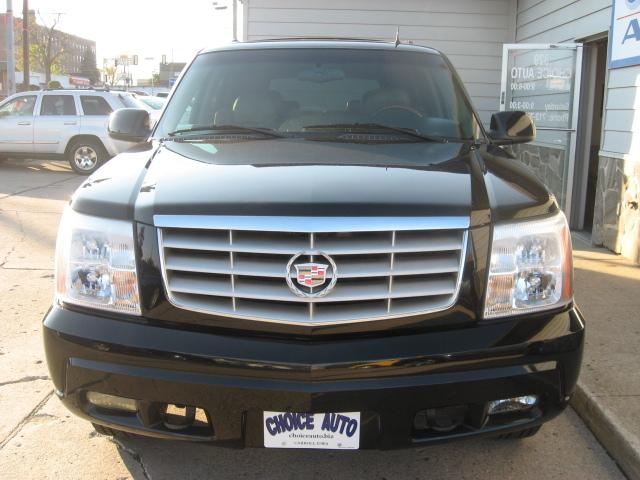 2002 Cadillac Escalade Unknown